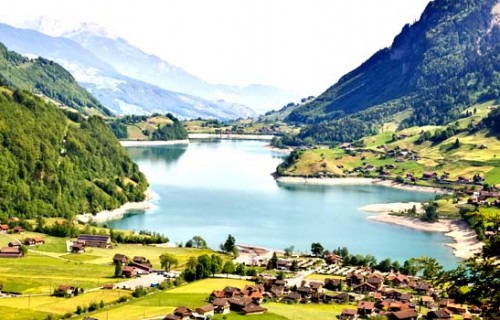 Honeymoon Destinations in August 2021
