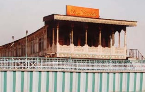 De-Laila Group of Houseboats