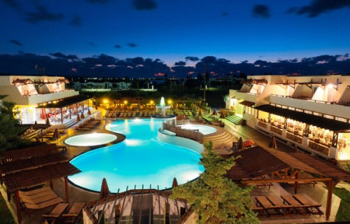 Gaia Village Hotel, Tingaki