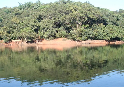 Exotic Maharashtra 4 Nights Honeymoon Package