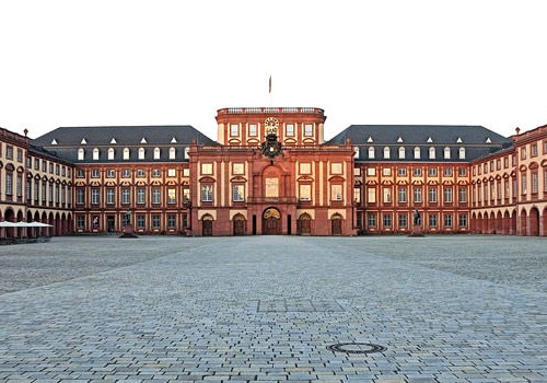 8 Nights Ultimate Honeymoon Stay in Augsburg and Munich