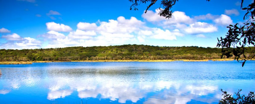 Fraser Island Ocean Lake