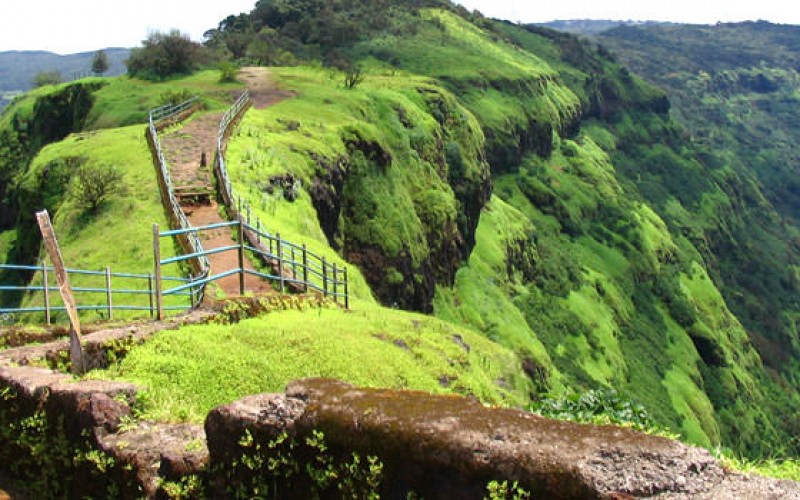 kesari tours honeymoon packages in mahabaleshwar