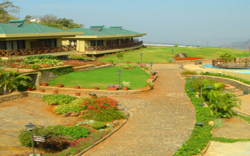 Upper deck Resort