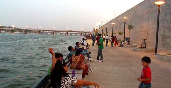 Romantic Places to visit in Ahmedabad - Explore Top Best Hangout Places