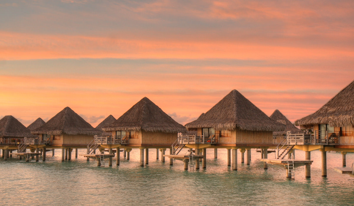 Tahiti or Bora-Bora – Which is a better honeymoon Destination ?