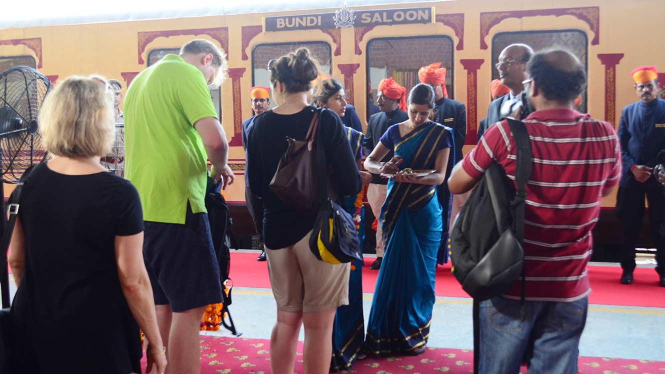 Super Luxurious Royal Holidays on Palace on Wheels