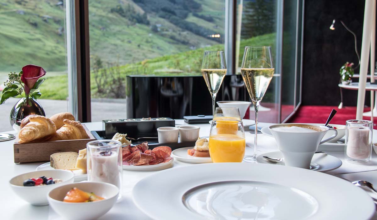 10 Best Restuarants in Switzerland For a Romantic Dinner